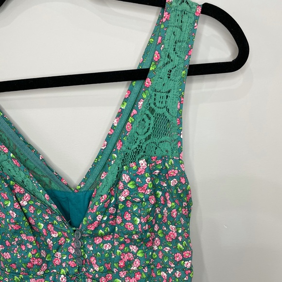 FARM Rio floral sleeveless lace detail tule hem fit and flare mini dress - Picture 2 of 15